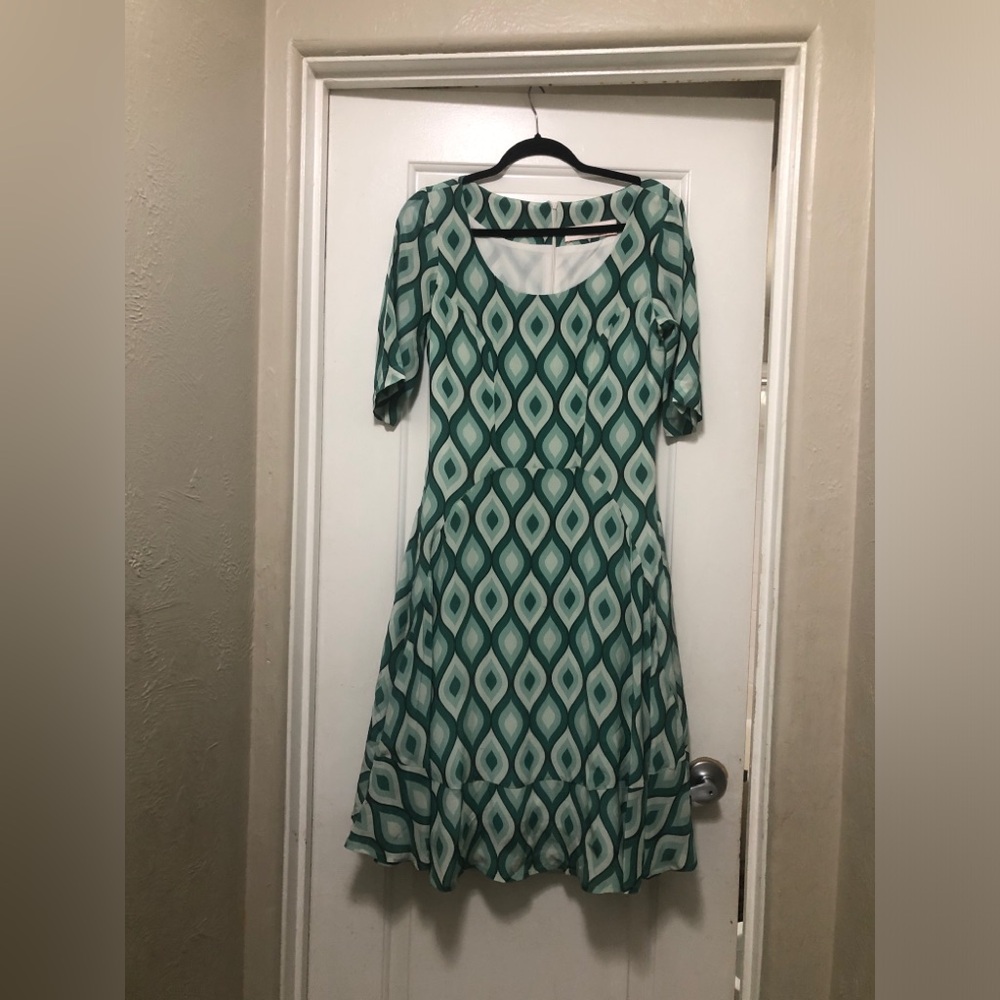 Women's Teal Geometric Midi Dress with Scoop Neck Dieuthanh Haute Couture dress - Picture 2 of 8